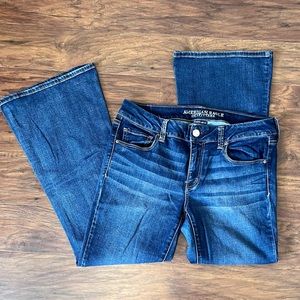 American Eagle - Boho Artist - size 12 Short - NWOT